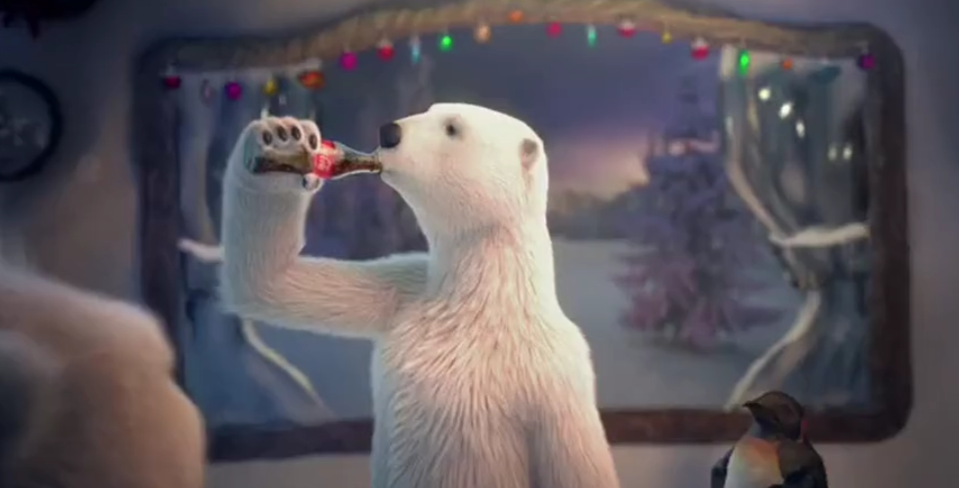 北极熊也要堆雪人，过圣诞节 可口可乐