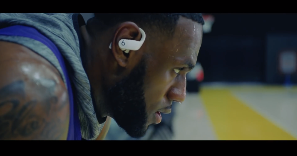 苹果Powerbeats Pro耳机宣传视频《运动员释放自我》
