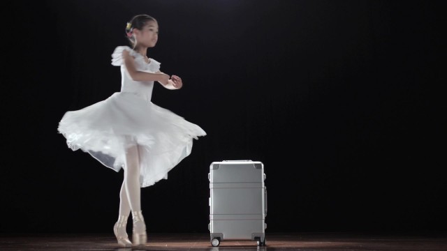 小米90分智能旅行箱 -《芭蕾舞篇》