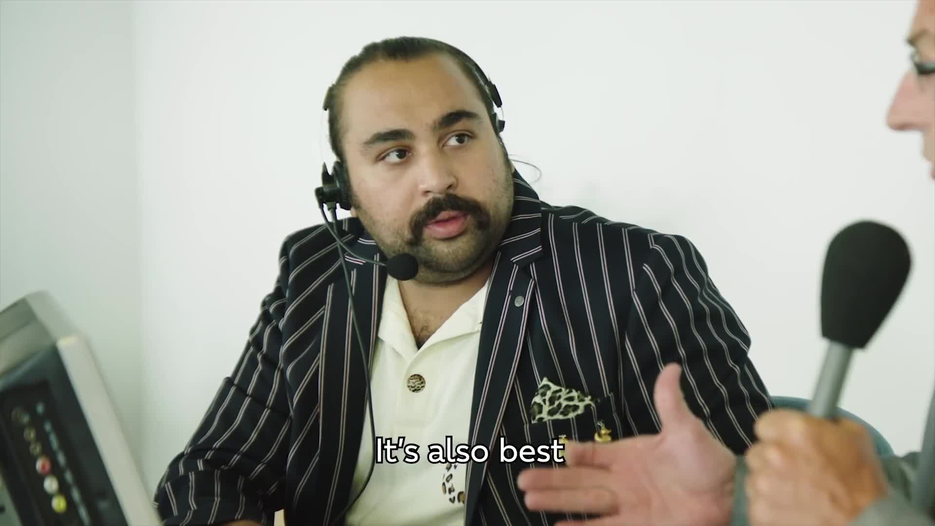 ICC Cricket World Cup ICC板球世界杯 《Chabuddy Gs Guide to Cricket Commentating 》