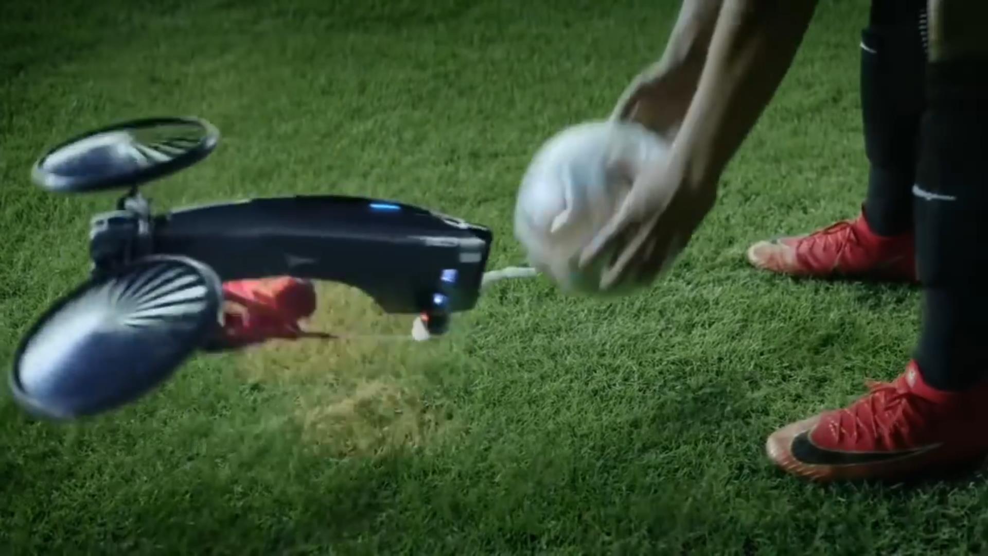 《2033年，中国队制霸世界杯》-耐克超燃广告片